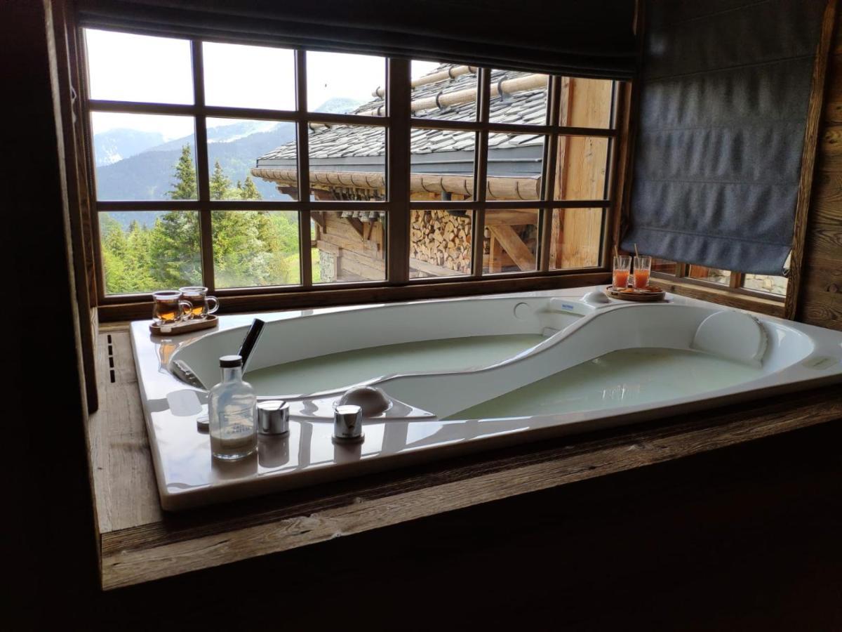 Le Refuge De La Traye Villa Meribel Luaran gambar